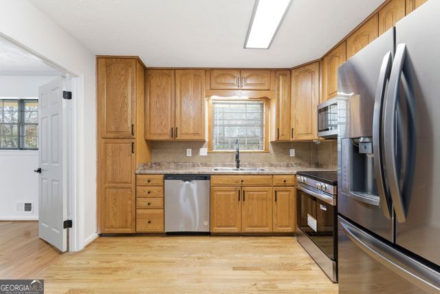 6614 Melandre Drive, Morrow, GA 30260