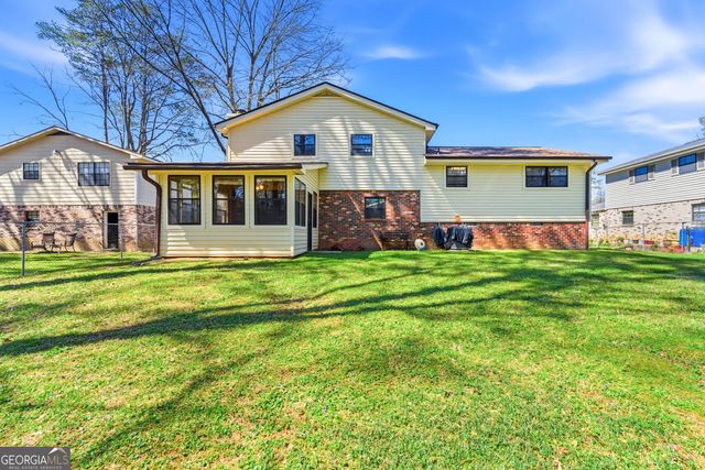 6614 Melandre Drive, Morrow, GA 30260