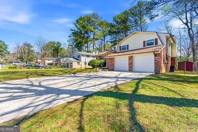 6614 Melandre Drive, Morrow, GA 30260