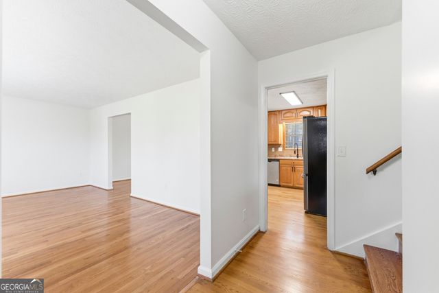 6614 Melandre Drive, Morrow, GA 30260