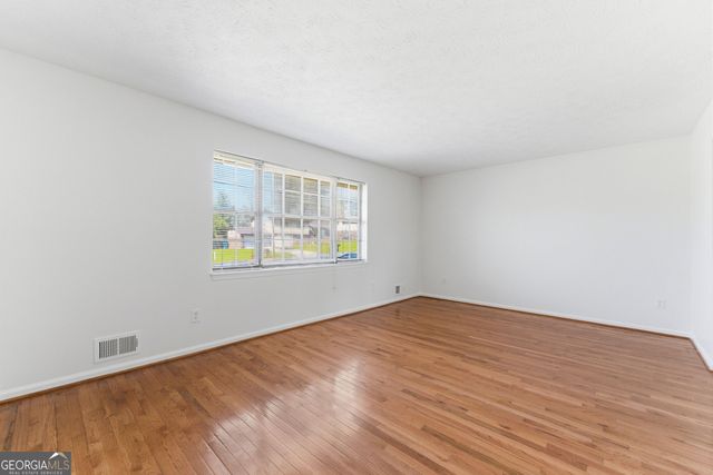 6614 Melandre Drive, Morrow, GA 30260