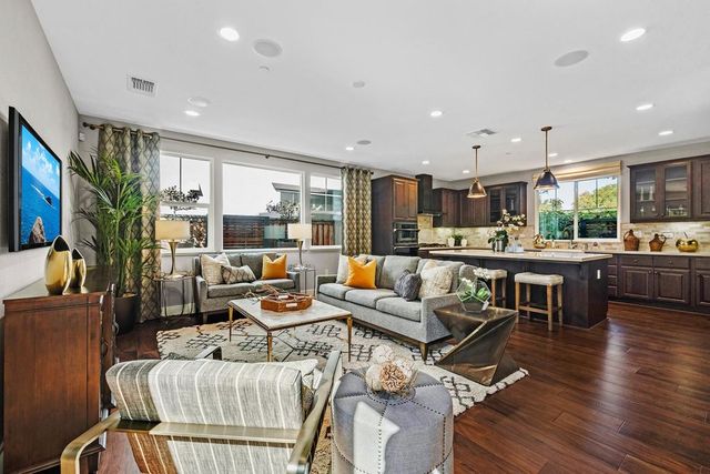 883 Barney Com, Livermore, CA 94551