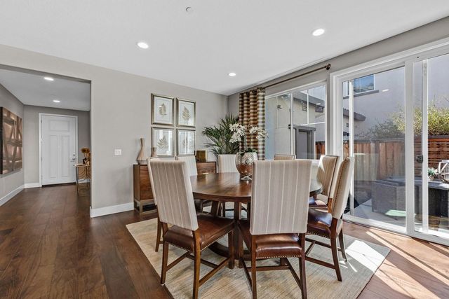 883 Barney Com, Livermore, CA 94551