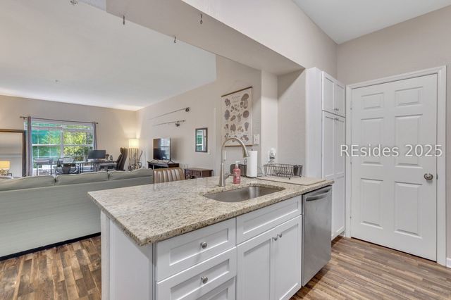 112 Union Cemetery Rd Apt 128, Hilton Head Island, SC 29926