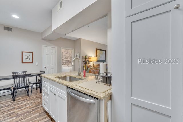 112 Union Cemetery Rd Apt 128, Hilton Head Island, SC 29926