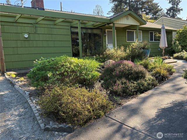 2145 N 146th Street, Shoreline, WA 98133