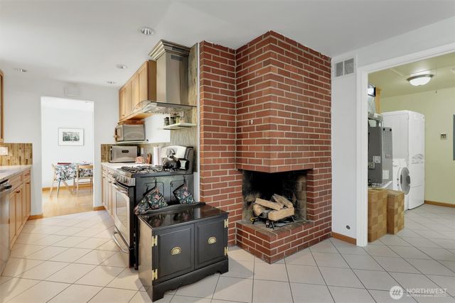 2145 N 146th Street, Shoreline, WA 98133