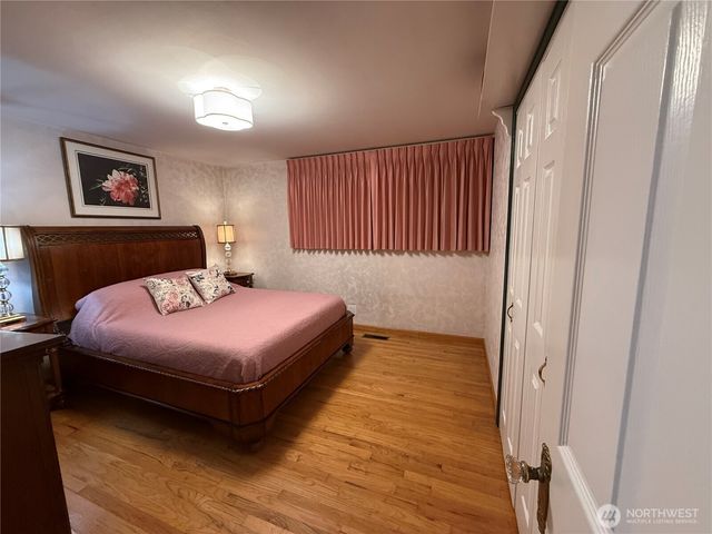 2145 N 146th Street, Shoreline, WA 98133