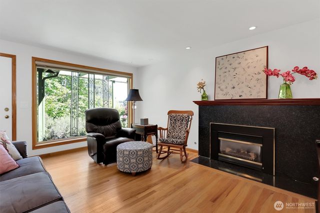 2145 N 146th Street, Shoreline, WA 98133