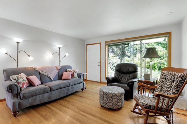 2145 N 146th Street, Shoreline, WA 98133