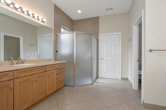 16022 GOLDEN LAKES DRIVE, Wimauma, FL 33598