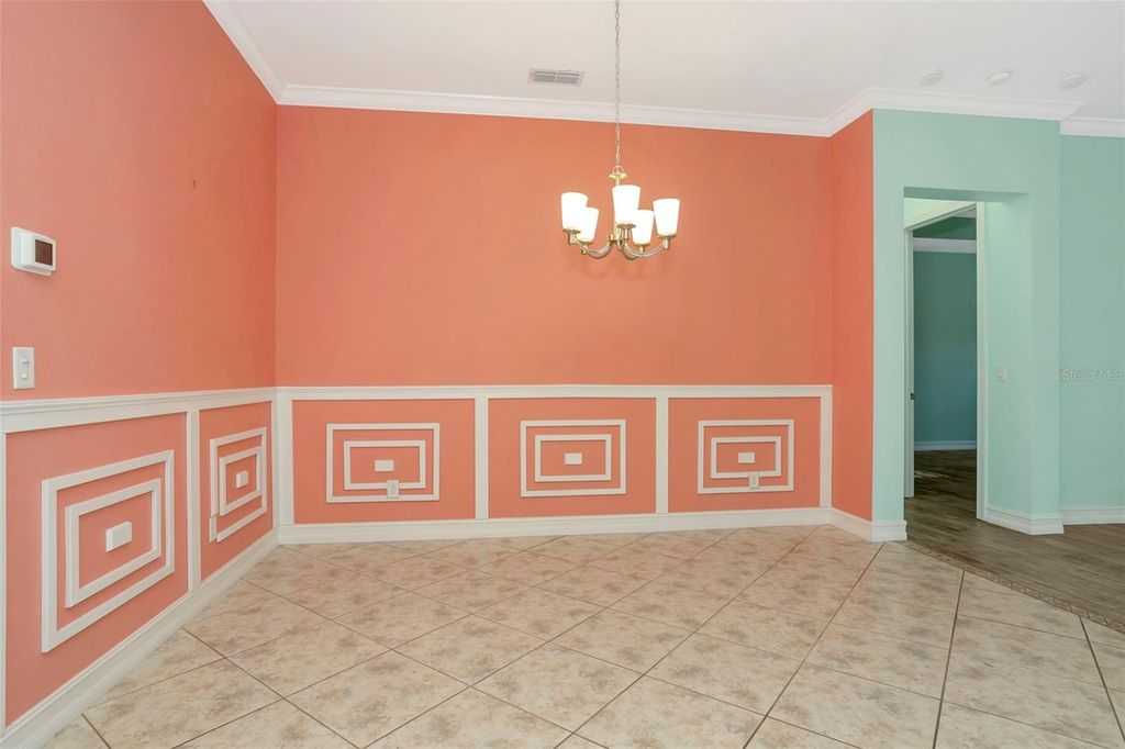 Image 13 of property listing at 16022 GOLDEN LAKES DRIVE, Wimauma, FL 33598