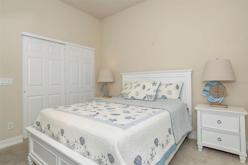 Image 35 of property listing at 16022 GOLDEN LAKES DRIVE, Wimauma, FL 33598