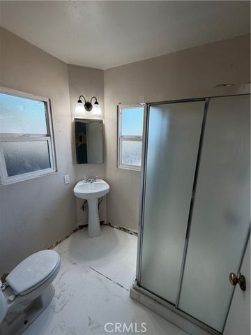 917 W 9th, Corona, CA 92882