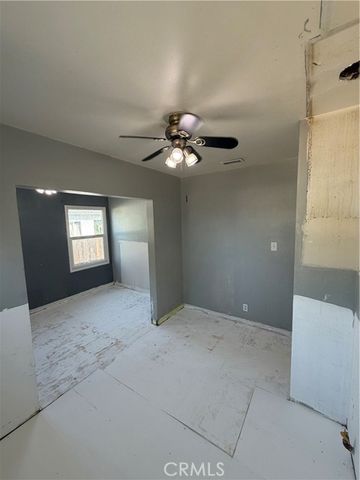 917 W 9th, Corona, CA 92882