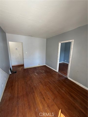 917 W 9th, Corona, CA 92882