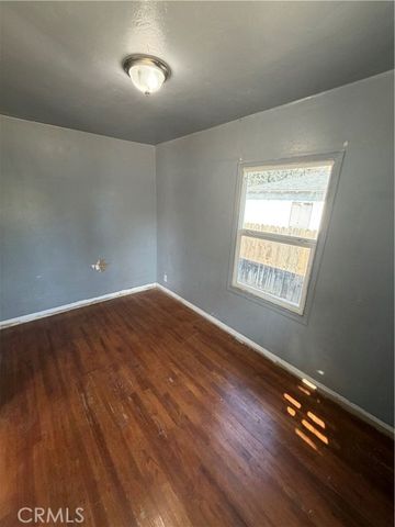 917 W 9th, Corona, CA 92882