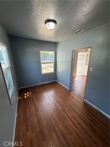 917 W 9th, Corona, CA 92882