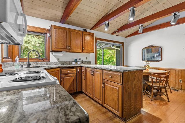 11595 W Edgerton AVENUE, Hales Corners, WI 53130