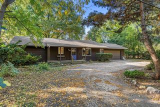 11595 W Edgerton AVENUE, Hales Corners, WI 53130
