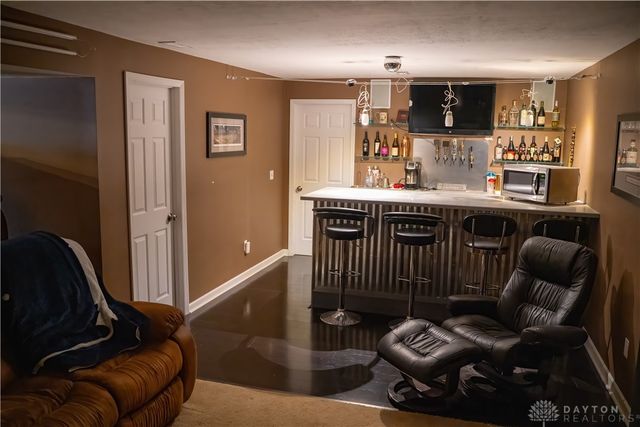 350 Bishea Court, Fairborn, OH 45324