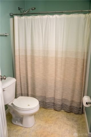 350 Bishea Court, Fairborn, OH 45324