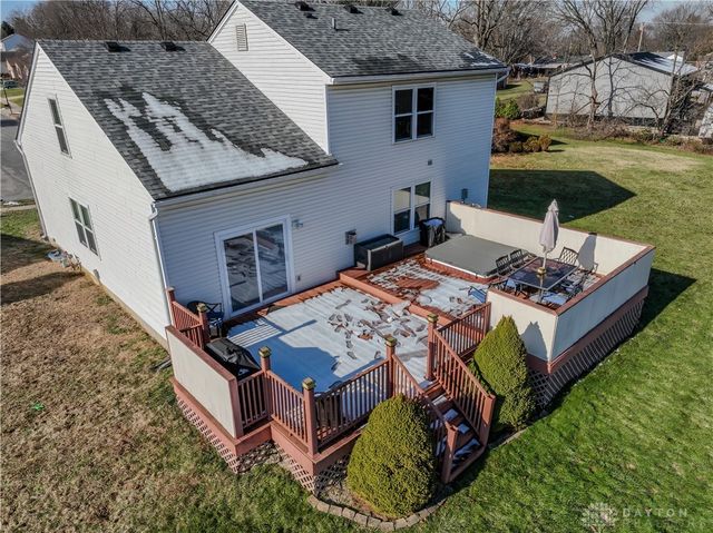 350 Bishea Court, Fairborn, OH 45324