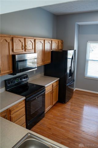 350 Bishea Court, Fairborn, OH 45324