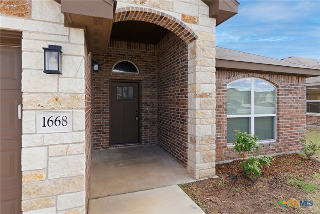 1668 Dryden Avenue, Copperas Cove, TX 76522
