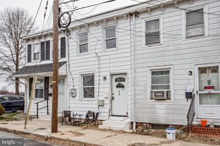 1010 CLAYTON, New Castle, DE 19720
