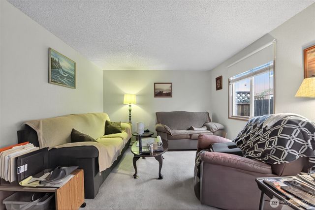 1515 104th St E, Tacoma, WA 98445