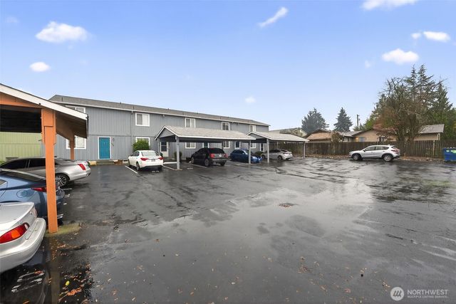 1515 104th St E, Tacoma, WA 98445