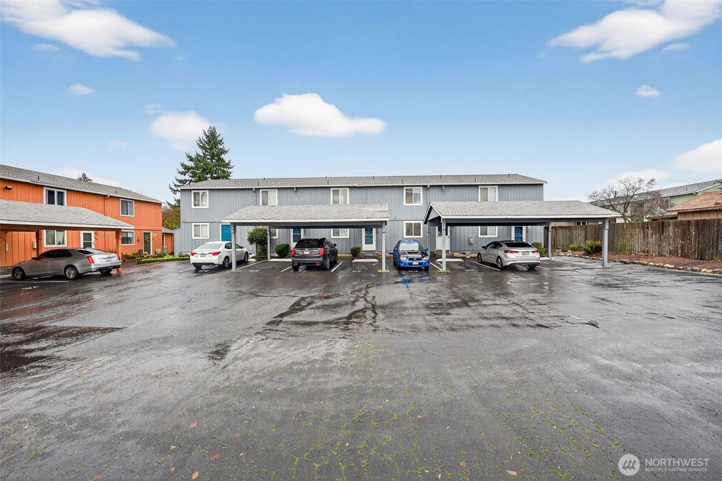 1515 104th St E, Tacoma, WA 98445