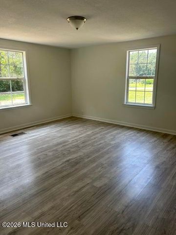 19320 Eldridge Drive, Saucier, MS 39574