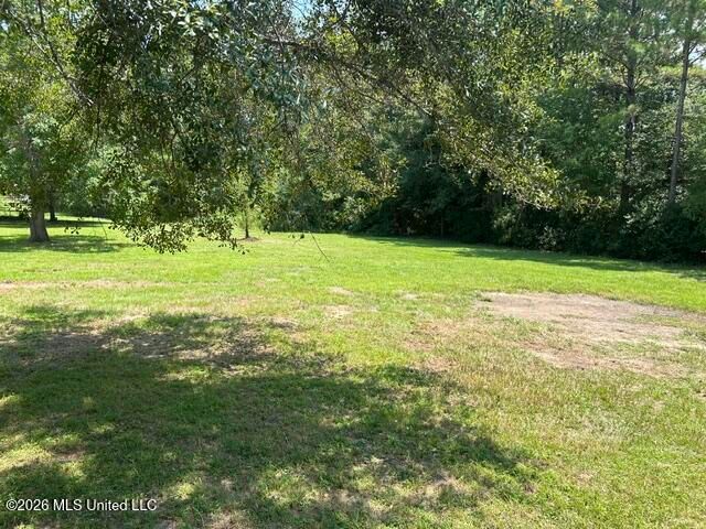 19320 Eldridge Drive, Saucier, MS 39574