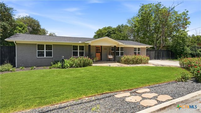 1335 Rivercrest Drive, New Braunfels, TX 78130