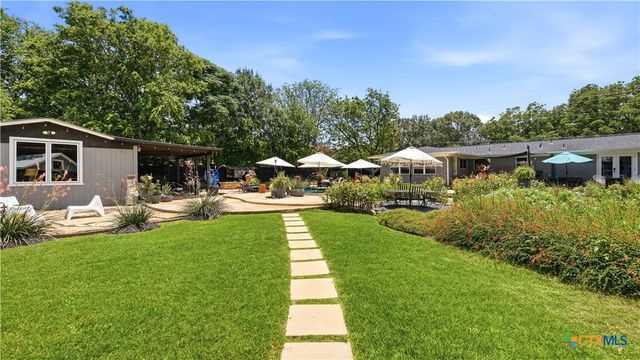 1335 Rivercrest Drive, New Braunfels, TX 78130