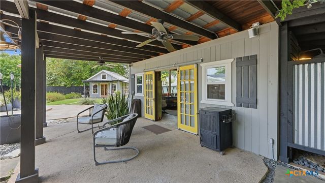 1335 Rivercrest Drive, New Braunfels, TX 78130