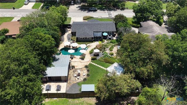 1335 Rivercrest Drive, New Braunfels, TX 78130