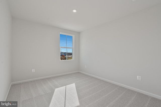 41 EAGLE DR, Gettysburg, PA 17325