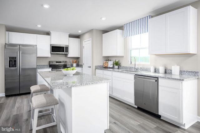 41 EAGLE DR, Gettysburg, PA 17325