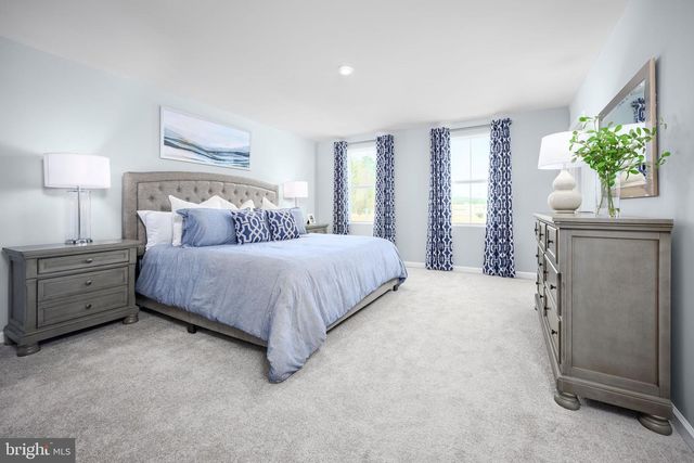 41 EAGLE DR, Gettysburg, PA 17325