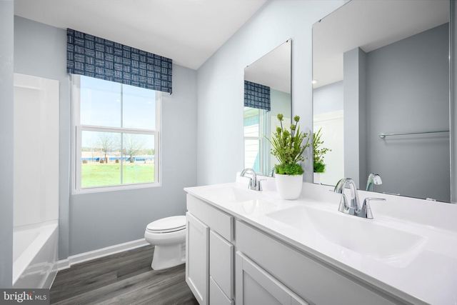 41 EAGLE DR, Gettysburg, PA 17325