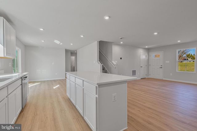 41 EAGLE DR, Gettysburg, PA 17325