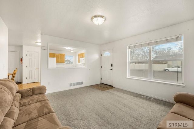 855 E Walnut Street, Pocatello, ID 83201