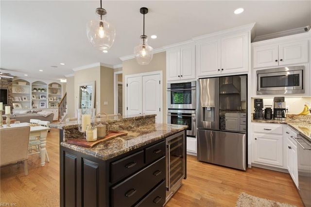 118 Collington RN, Yorktown, VA 23693