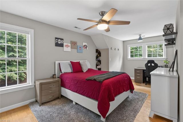 118 Collington RN, Yorktown, VA 23693