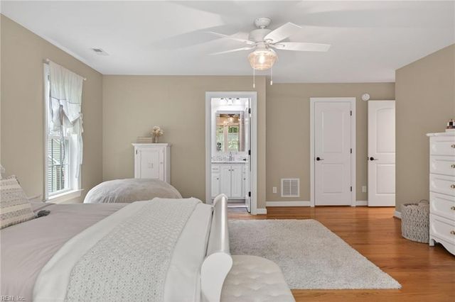118 Collington RN, Yorktown, VA 23693