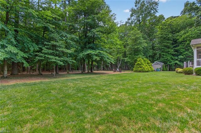 118 Collington RN, Yorktown, VA 23693