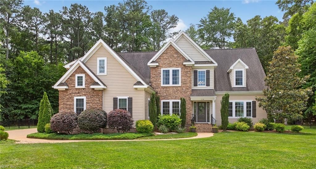 118 Collington RN, Yorktown, VA 23693